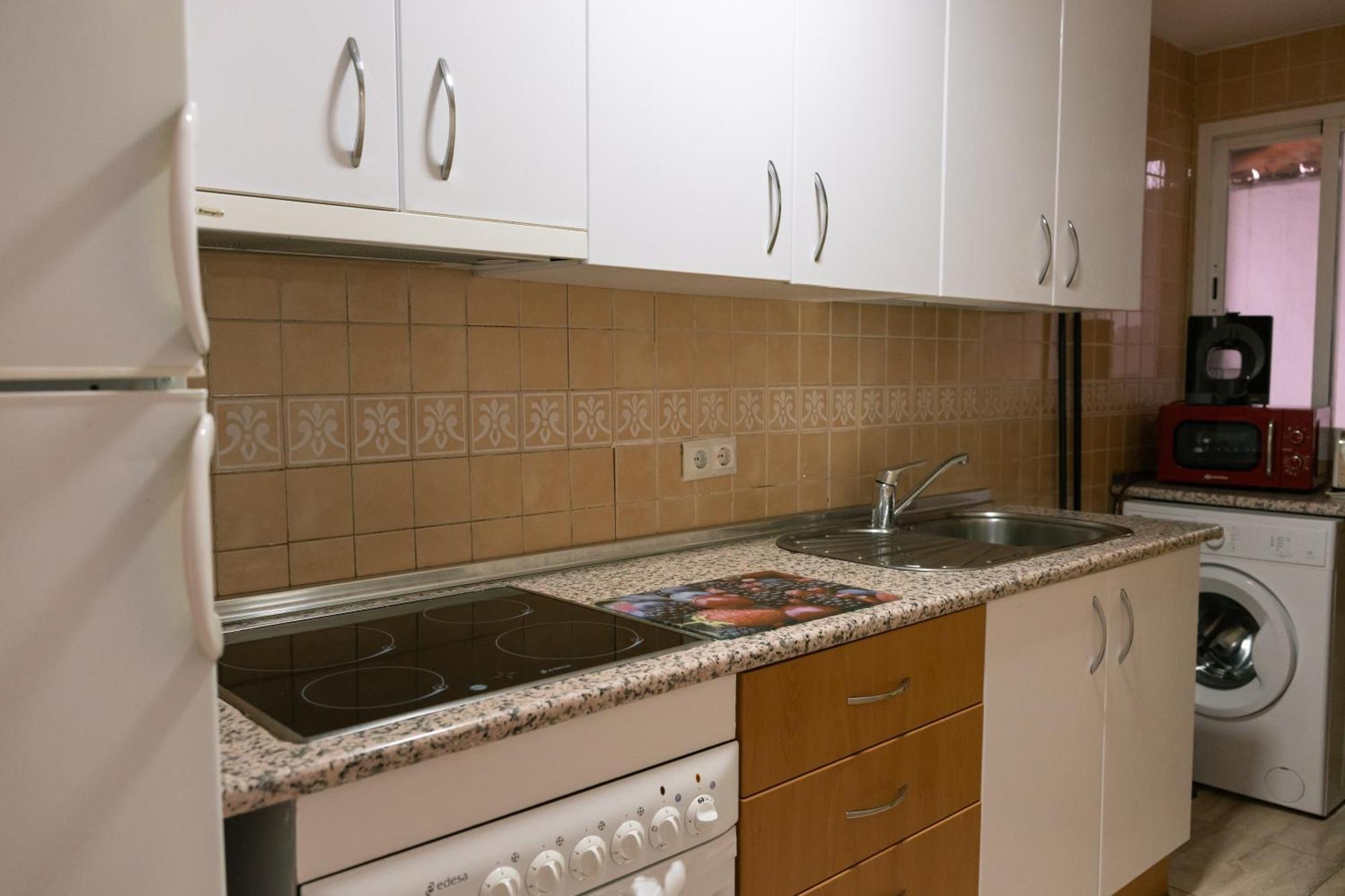 Dona Elena Apartment Fuengirola Bagian luar foto